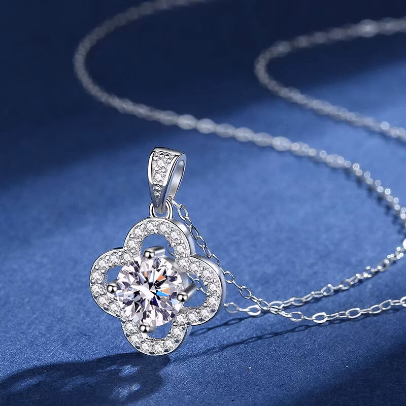 Floral Filigree Pendant
